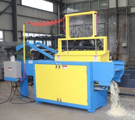 Chicken Farms Used Automatic Wood Shaving Machine Pine Logs Shaving Mill
