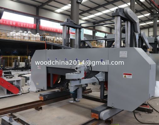 Electric portable Sawmill Horizontal Bandsaw Sawmill dengan mesin diesel untuk pemotongan kayu besar