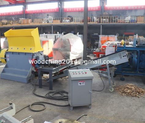 Kompak Mesin Penggilingan Palet Kayu Palet Chipper Dengan Magnet Untuk Industri Rumah Tangga