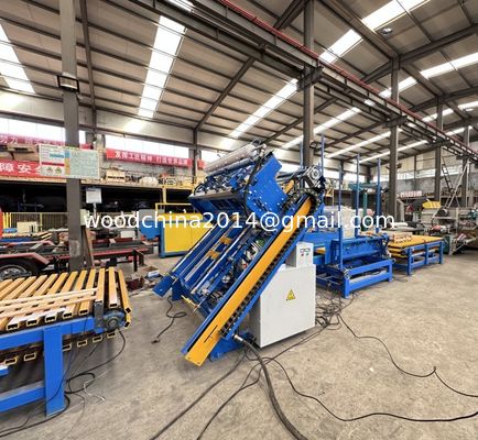 Desain Terbaru Mesin Pembuat Pallet Kayu Kuku Otomatis Efisiensi Tinggi / Euro And Stringer Pallet Nailing Machine