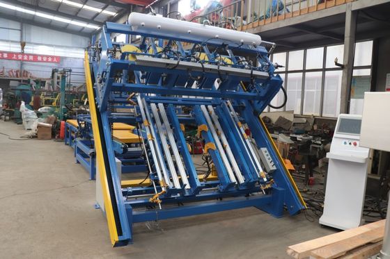 Desain Terbaru Mesin Pembuat Pallet Kayu Kuku Otomatis Efisiensi Tinggi / Euro And Stringer Pallet Nailing Machine