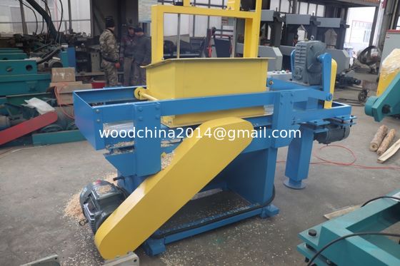 Spiral Shaft Otomatis Mesin cukur Kayu Kayu cukur Mill Peternakan unggas Digunakan