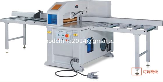 High Speed Otomatis Kayu Potong Saw Kayu Cross Cutting Saw Mesin