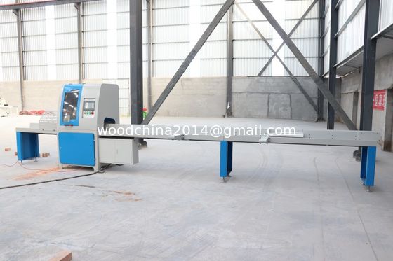 Otomatis CNC Woodworking Kayu Palet Papan / Blok Cut Off Mesin