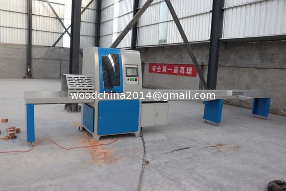 Mesin Palet Kayu otomatis Papan Potong Mesin gergaji Siemens PLC layar sentuh