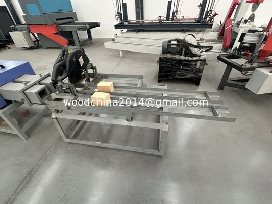 Mesin Baru Otomatis 2 Kepala Kayu Chip Saw Blok Debu Kayu Palet Membuat Mesin