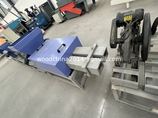 Mesin Baru Otomatis 2 Kepala Kayu Chip Saw Blok Debu Kayu Palet Membuat Mesin